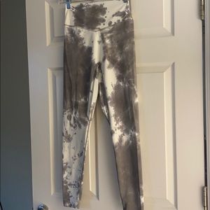 Balance Athletica Cloud Leggings